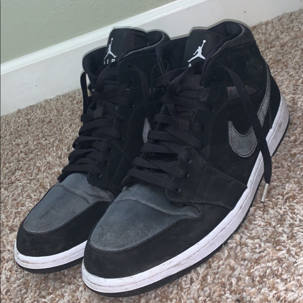 Jordan 1